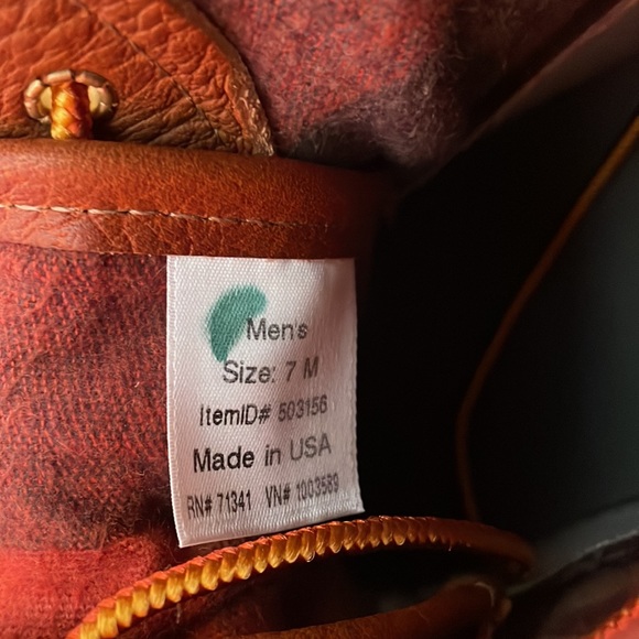 L.L. Bean • Flannel Lined Bean Boot • EUC - Picture 2 of 7